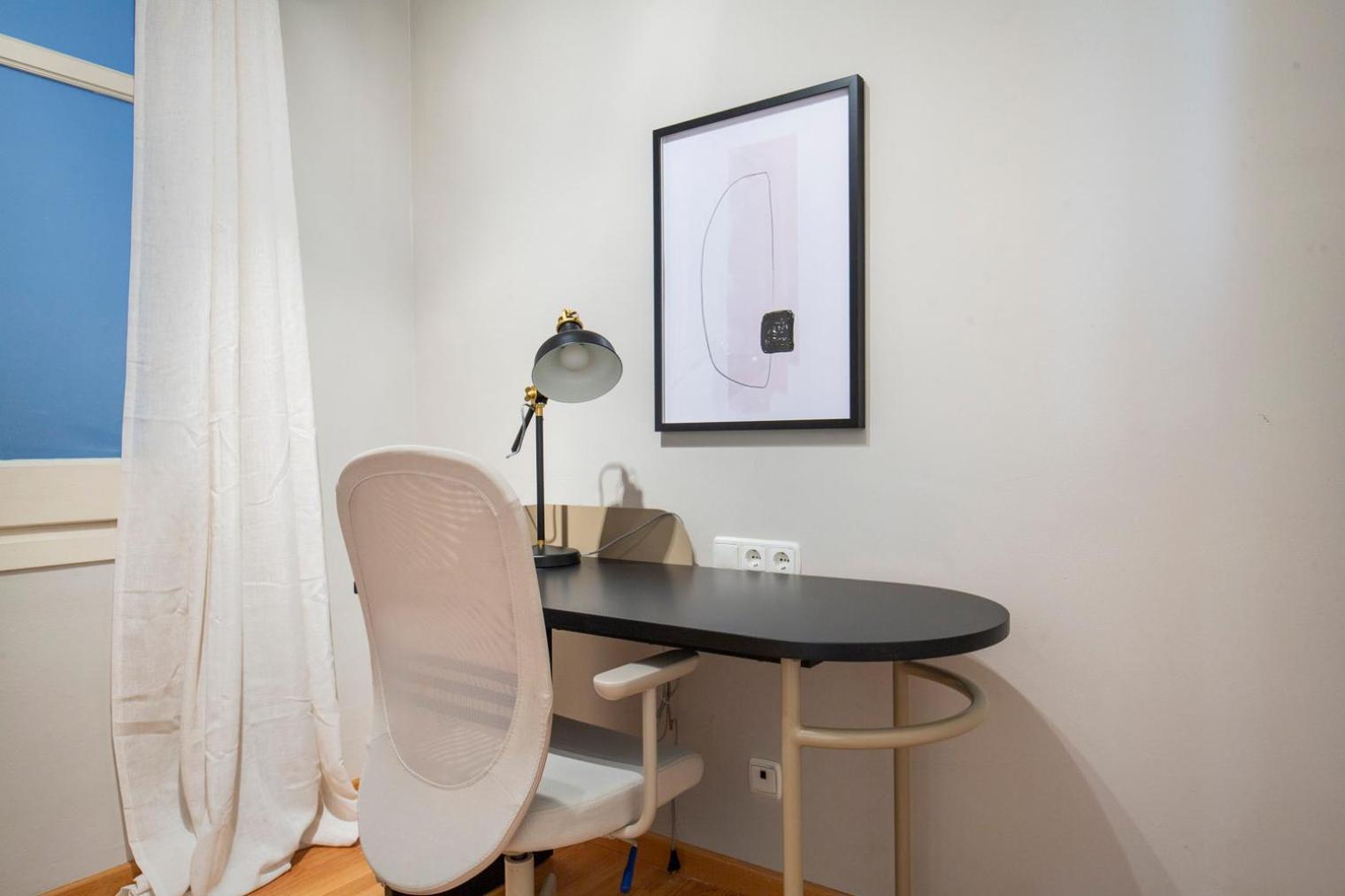 Blueground Galvany Doorman Ac Near Park Bcn-178 Apartamento Barcelona
