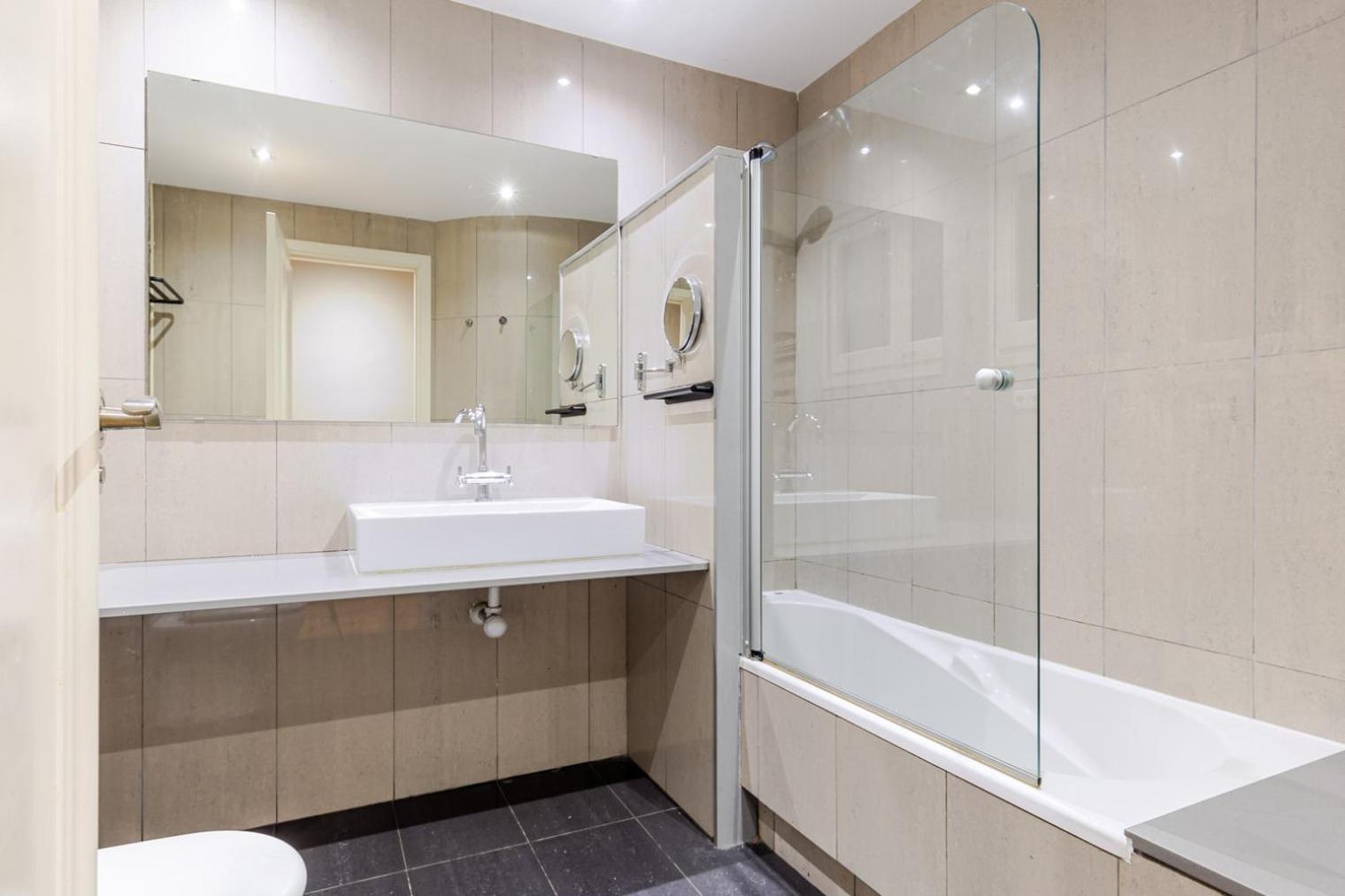 Apartamento Blueground Galvany Doorman Ac Near Park Bcn-178